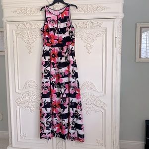 Vince Camuto dress with all the beautiful colors of Summer